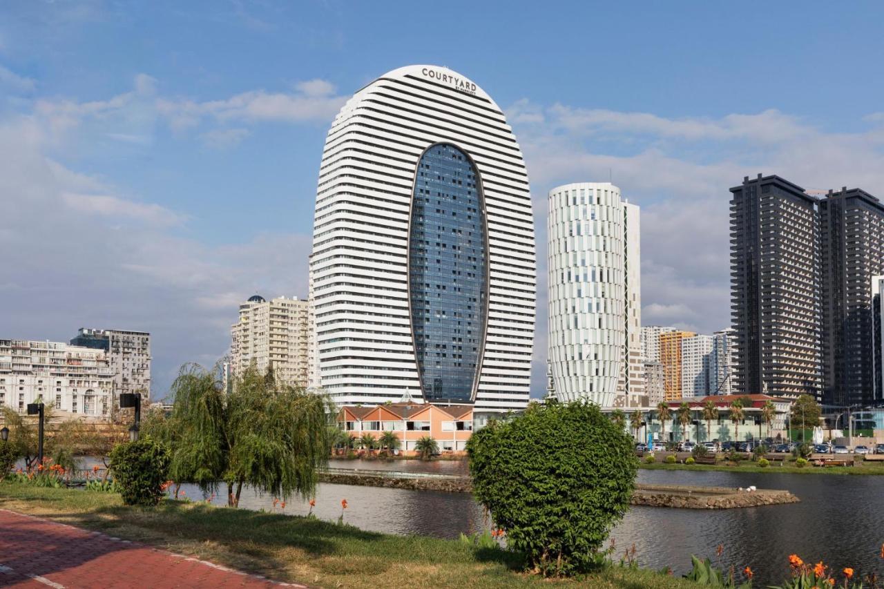 Courtyard By Marriott Batumi Hotel Exterior foto